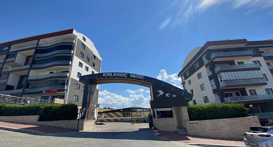 Kırlangıç Vadi Sitesi